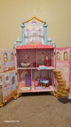 Disney doll house
