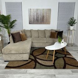 SECTIONAL Couch Sofa Velvet With Chaise Right BEIGE / FREE DELIVERY 