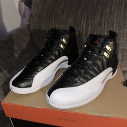 Air Jordan 12 Retro ‘Playoffs’ Size 10.5