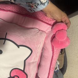 Hello Kitty Pet Bed
