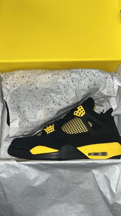Air Jordan 4 Thunder Size 10.5 $300