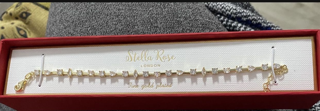 Fine Gold Plate Bracelet