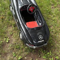 SL300 Mercedes Pedal Car