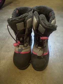 Kids Snow Boots: Size 13: Excellent Condition