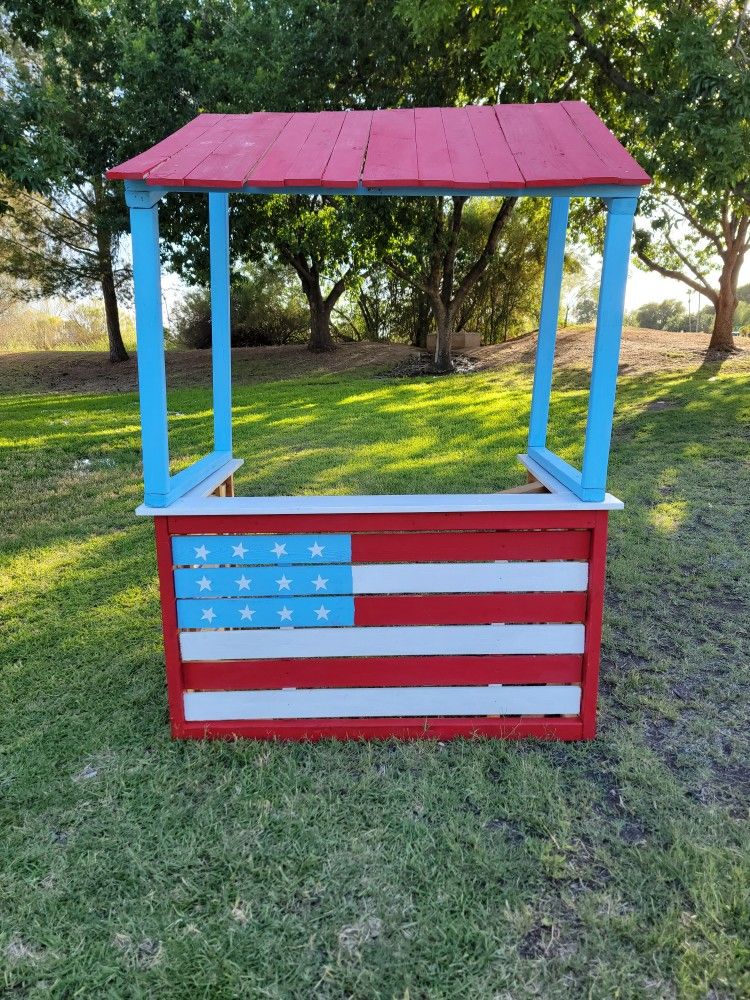 4th Of July Stand