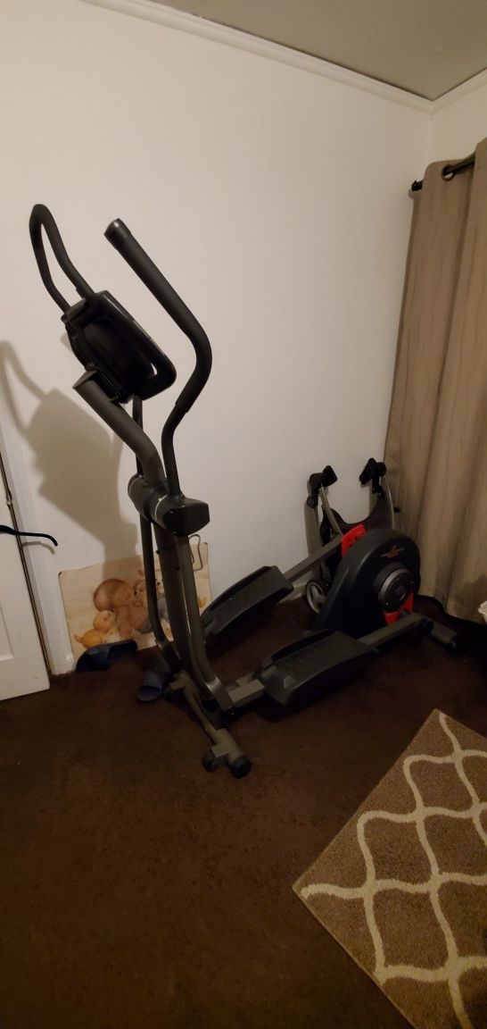 Proform 950 elliptical exercise machine