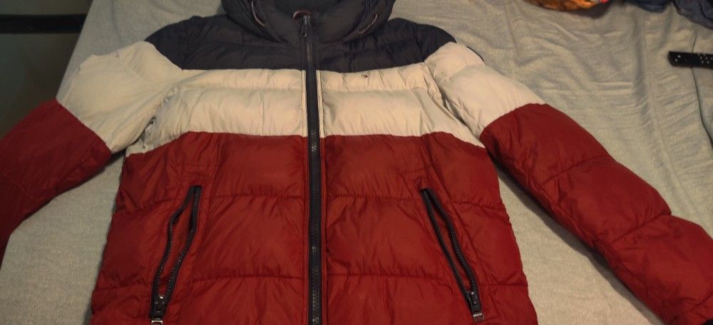 Tommy Hilfiger Puffer Jacket Large