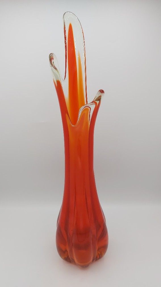 17.5" Vintage L.E.Smith Amberina Swung Vase 