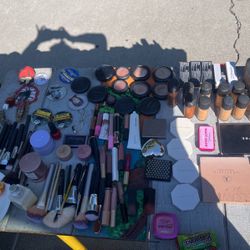 YARD SALE ON ANACONDA STREET