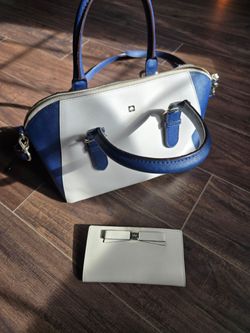Medium Kate Spade purse