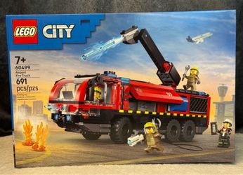 LEGO City 60499 Airport Fire Truck Building Set 691 Pieces New Sealed