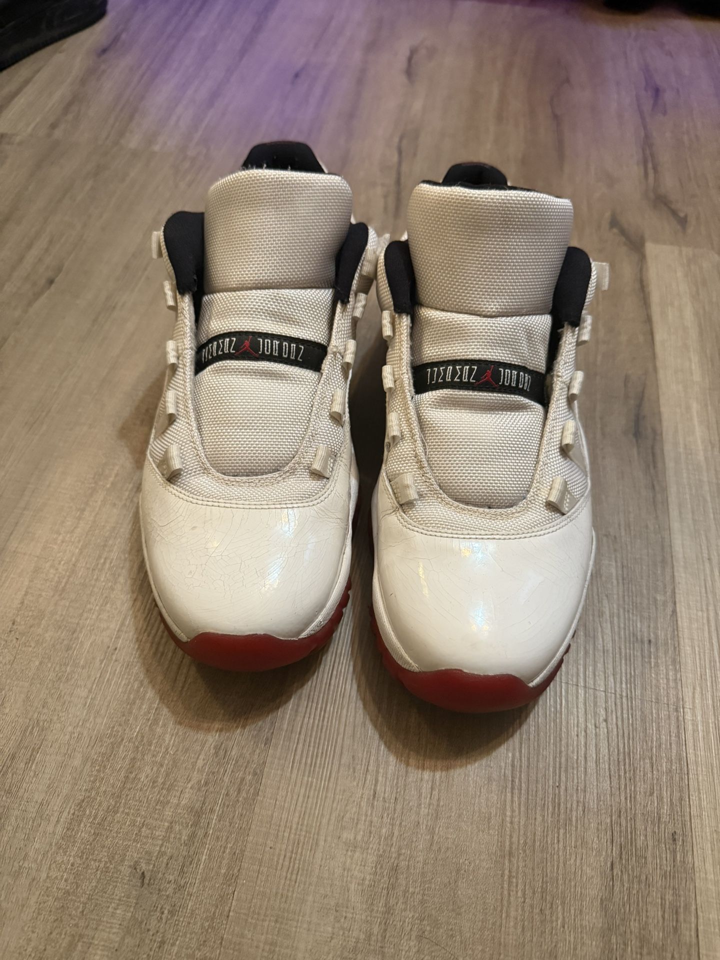 Jordan 11s low