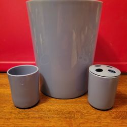 3 Piece Blue Plastic Bathroom Set