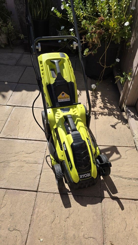 Ryobi 13-in Corded Electric Walk Behind Push Lawn Mower