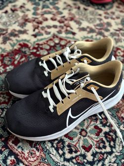Nike Pegasus 40 Running Sneakers