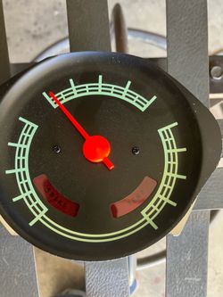 Fuel gauge for a 1967-72 Chevy c10 truck new in the box $60