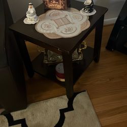 2 Wood Side Tables