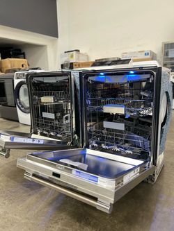 🚨OPEN BOX Thermador 24" Stainless Steel Dishwasher | Sapphire Series | DWHD660EFP