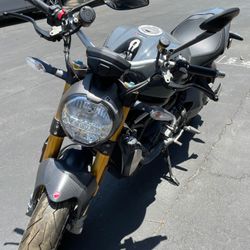 DUKATI MONSTER MOTORCYCLE 