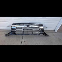 2025 Chevy TAHOE  Grill 