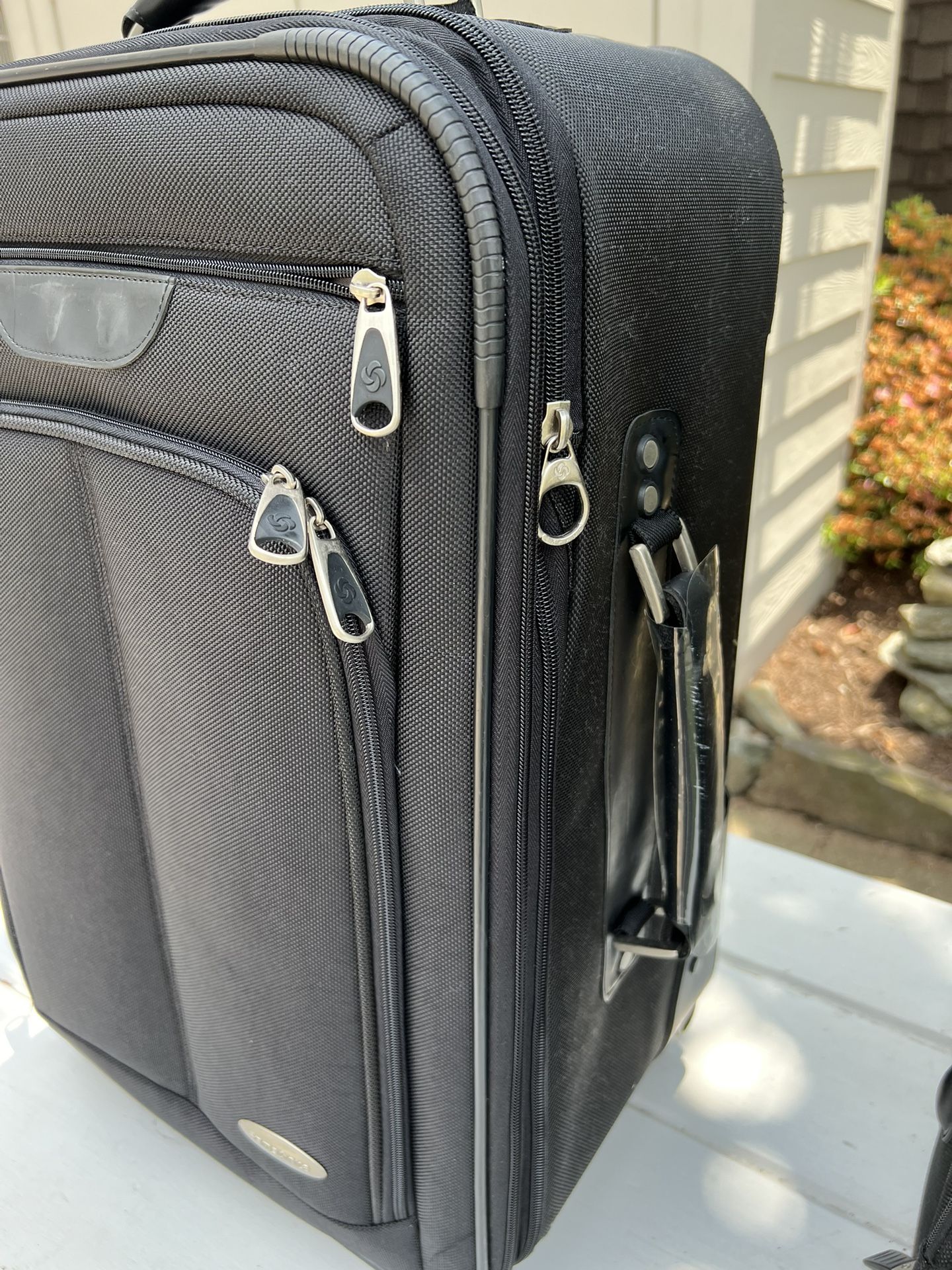 Two Like New Samsonite Carry On Size Luggage
