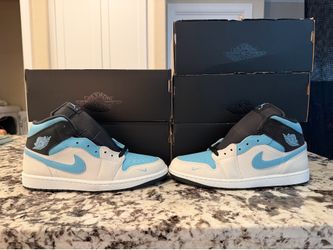 Nike Air Jordans 1 Mid - Blue White Black Size 9 9.5 10 10.5 13