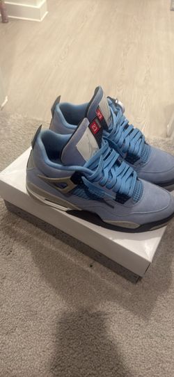 Jordan 4s UNC