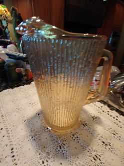 CARNIVAL JEANNETTE GLASS PITCHER