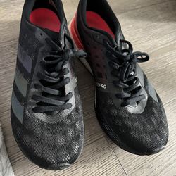 Adidas 9.5 Shoes