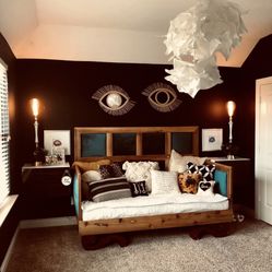 Twin XL daybed - Custom Cedar solid wood & Upholstery Velvet