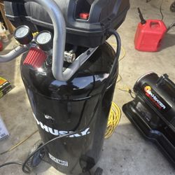 Husky 20gal Compresor