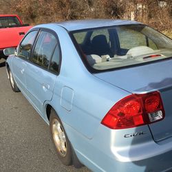 Hybrid 2003 Honda Civic For Parts Or Fix It.  Bad Transmission 