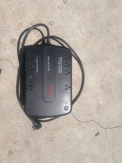 APC Back-UPS ES 550 Battery Backup UPS