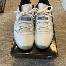 Retro Jordan 11 Columbia Low