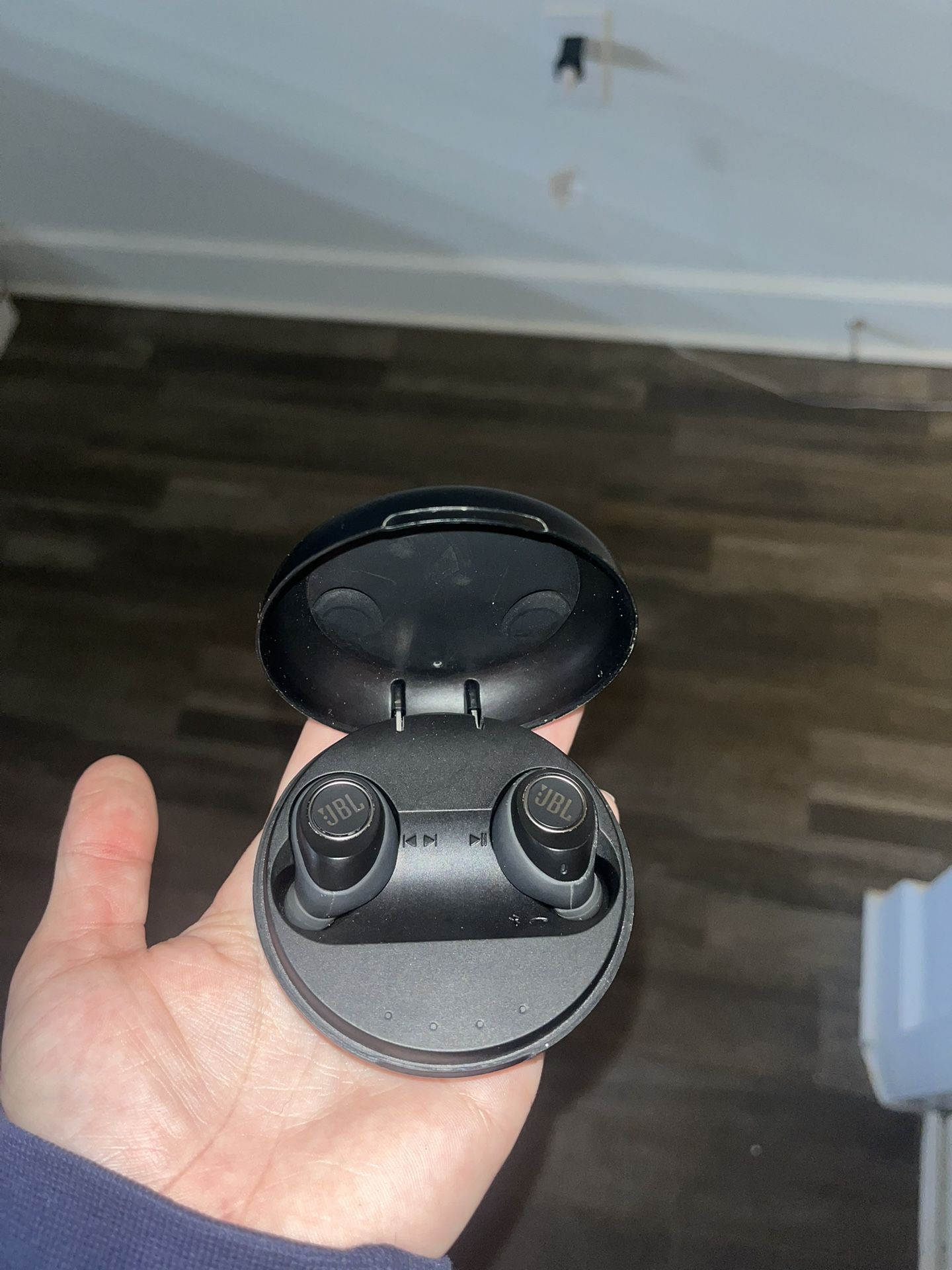 JBL Bluetooth Headphones