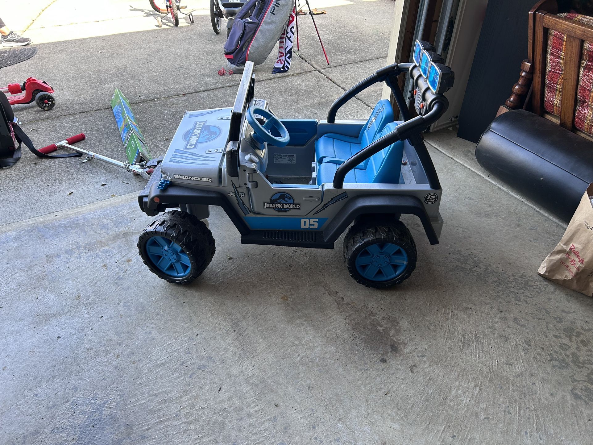 Jurassic World Power Wheels