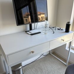Computer Desk