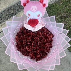 Arrangements/ Valentine’s Day/ Bouquets
