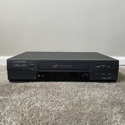 Mitsubishi HS-U446 VHS VCR Video Cassette Player Recorder