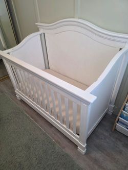 Crib with mattress