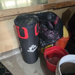 Heavy Bag With 3 Sets Of Shin Guards,3 Sets Of Gloves,3 Sets Of Feet  Pads