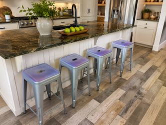 😎 Set of 4 Farmhouse Metal Counter Stools – 24” Seat Height😎