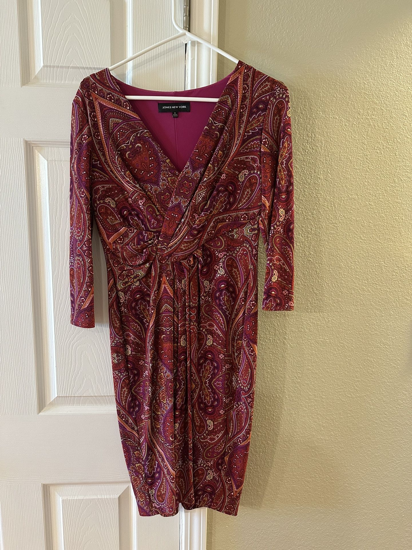 Jones New York V Neck Paisley Dress Size 2