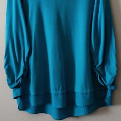 Grace Elements Aqua Lagoon Mixed Media Split Back Top With 3/4 Sleeves 