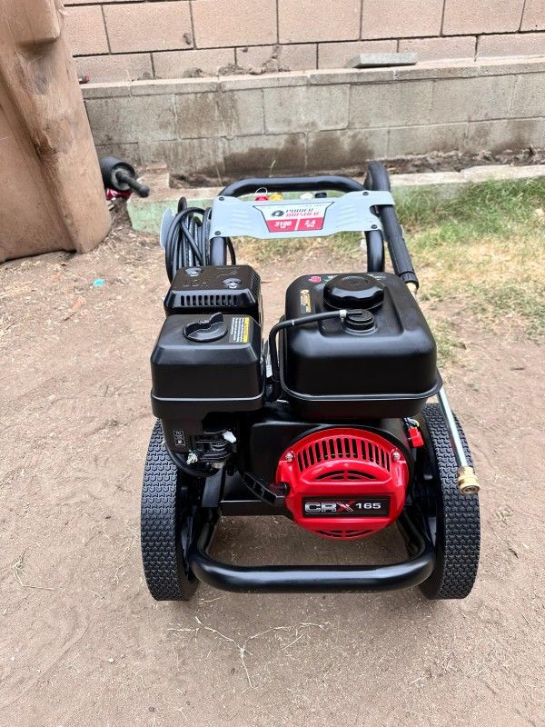 Powerwasher
3100 PSI 2.4 GPM Cold Water Gas Pressure Washer with 163cc Engine