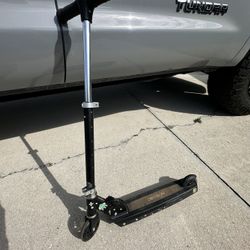 JETSON LIGHT UP SCOOTER 