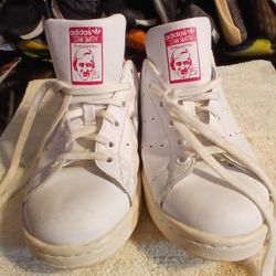 Adidas Womens Stan Smith Sneakers  Size 6.5B 