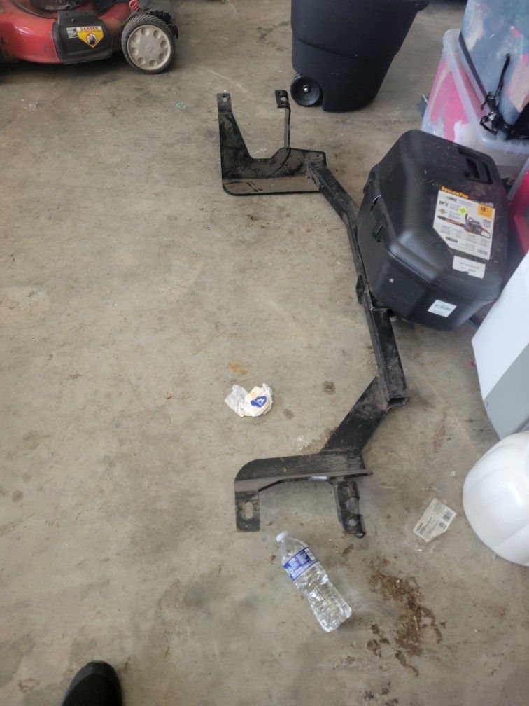 1999 To 2003 Dodge Grand Caravan Tow Hitch Assembly