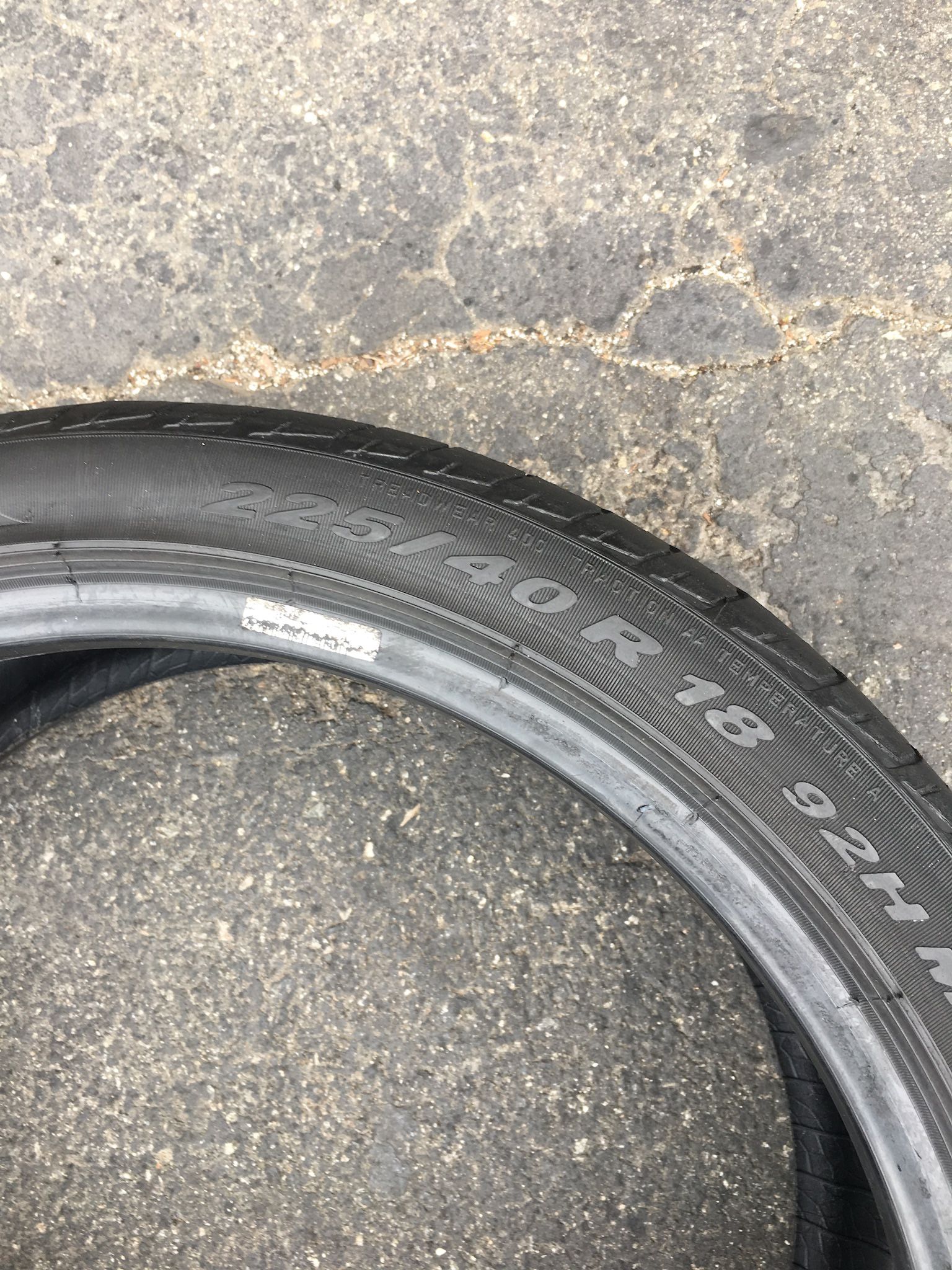 225 40 18 Pirelli P ZERO NERO A/S 225/40/18 Used Tires 225/40R18