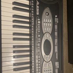 Alesis Piano .